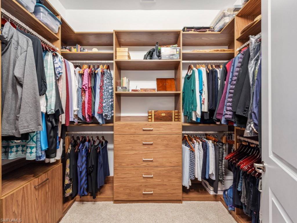 2542 Windward CT Unit: 16201