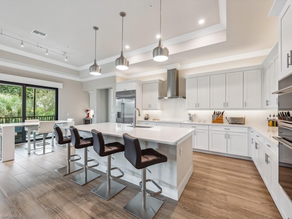 2542 Windward CT Unit: 16201