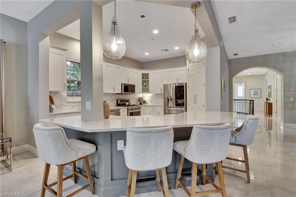 3185 Aviamar CIR Unit: 202