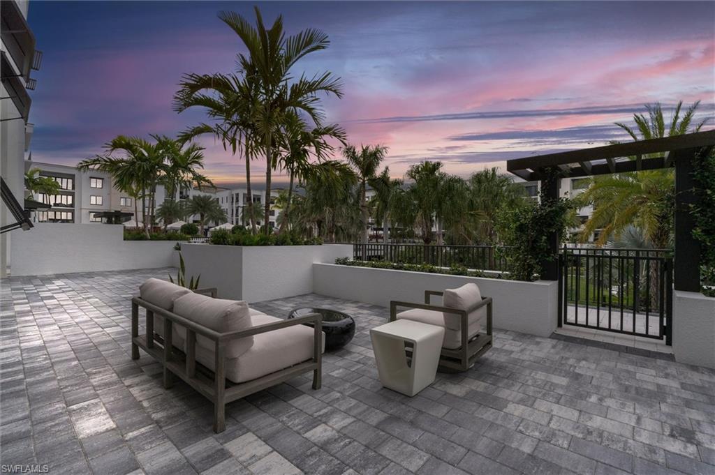 1125 Central AVE Unit: 268