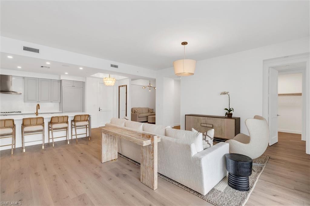 1125 Central AVE Unit: 268