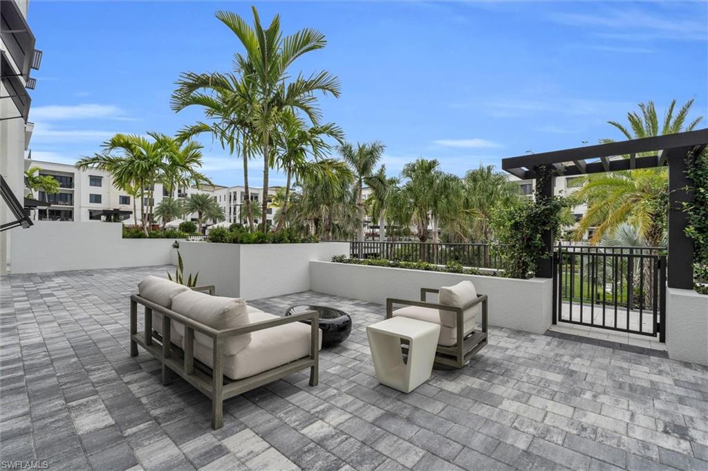 1125 Central AVE Unit: 268