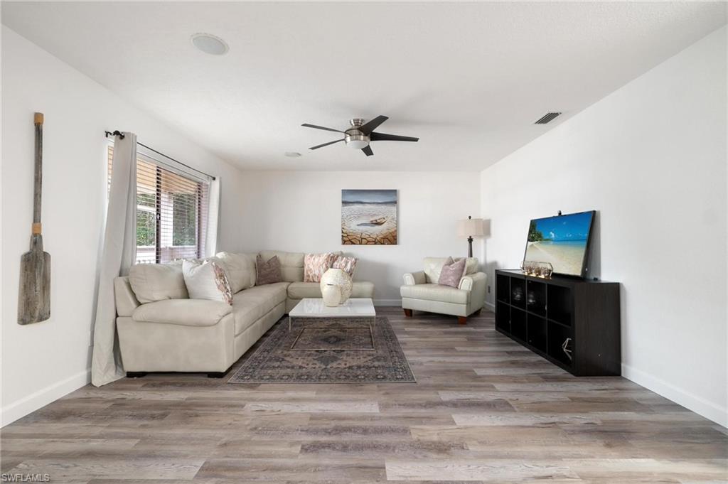 4629 Bayshore DR Unit: J5