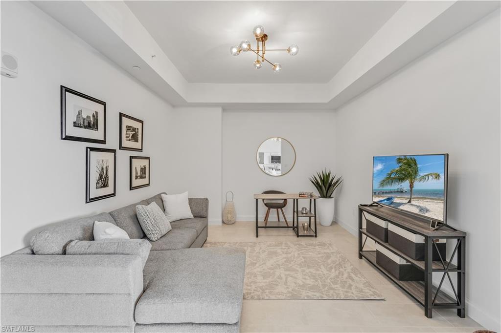 1125 Central AVE Unit: 463