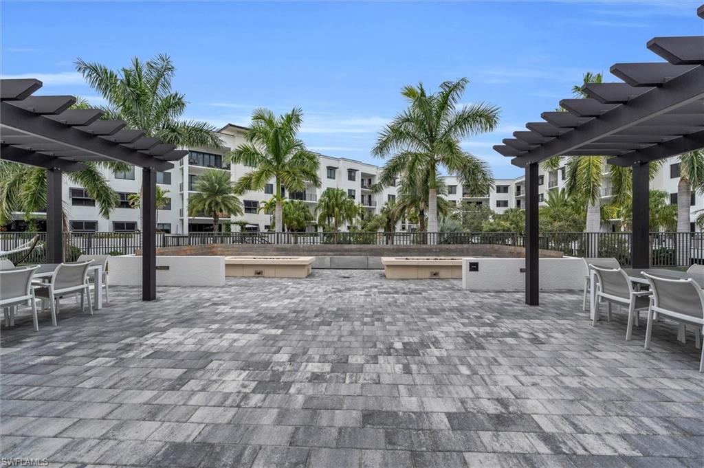 1125 Central AVE Unit: 463