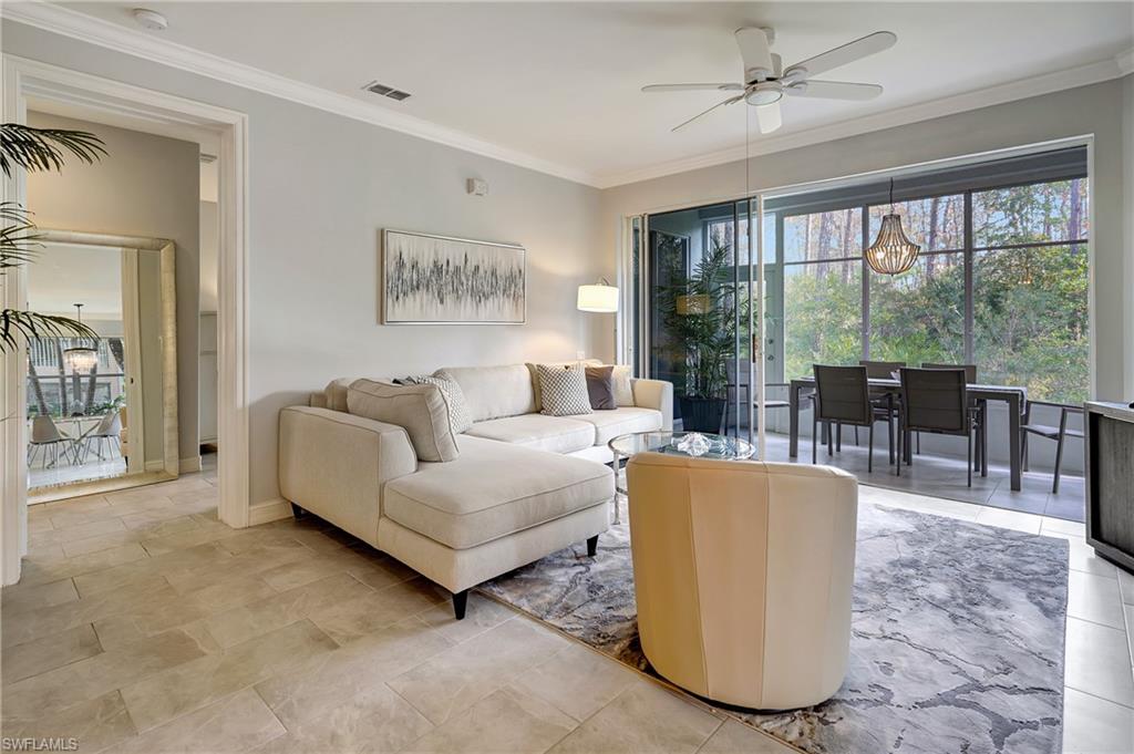 929 Carrick Bend CIR Unit: 102