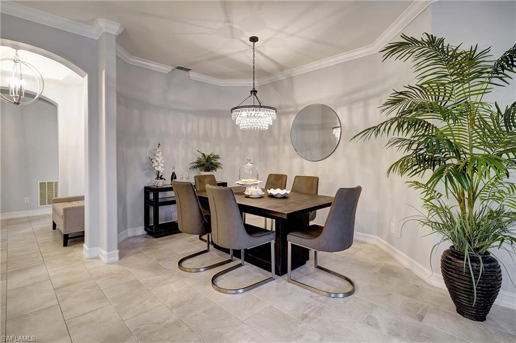 929 Carrick Bend CIR Unit: 102