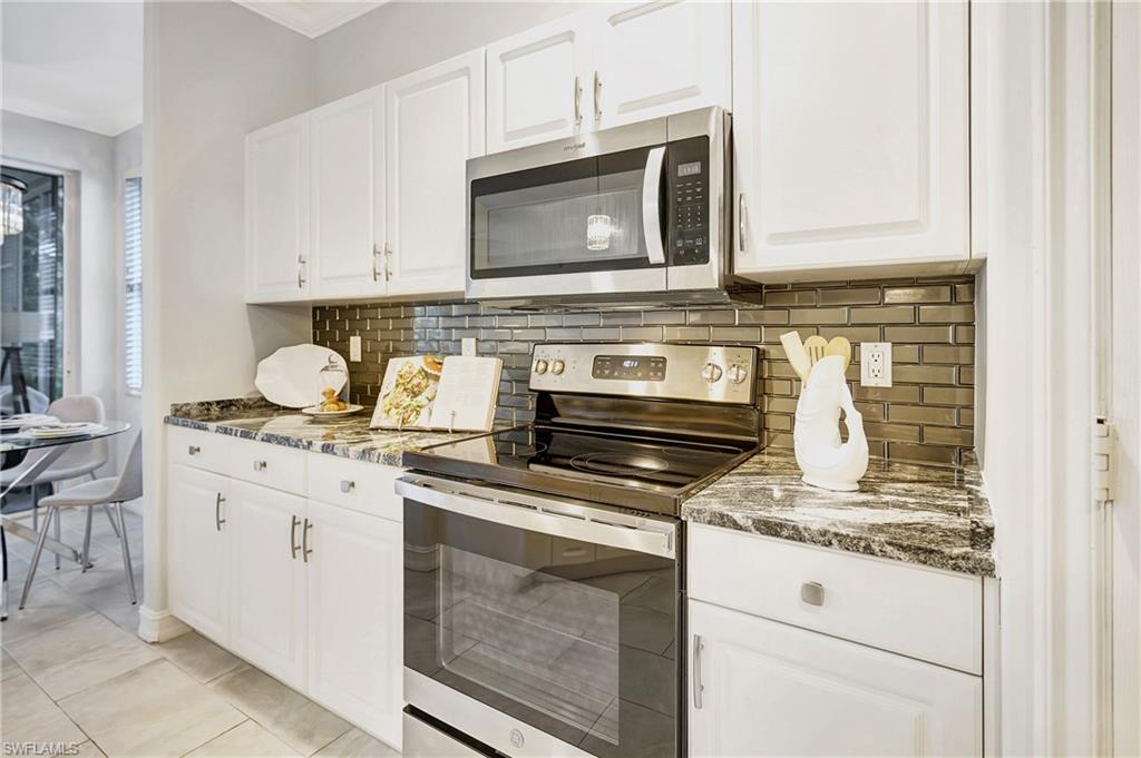 929 Carrick Bend CIR Unit: 102