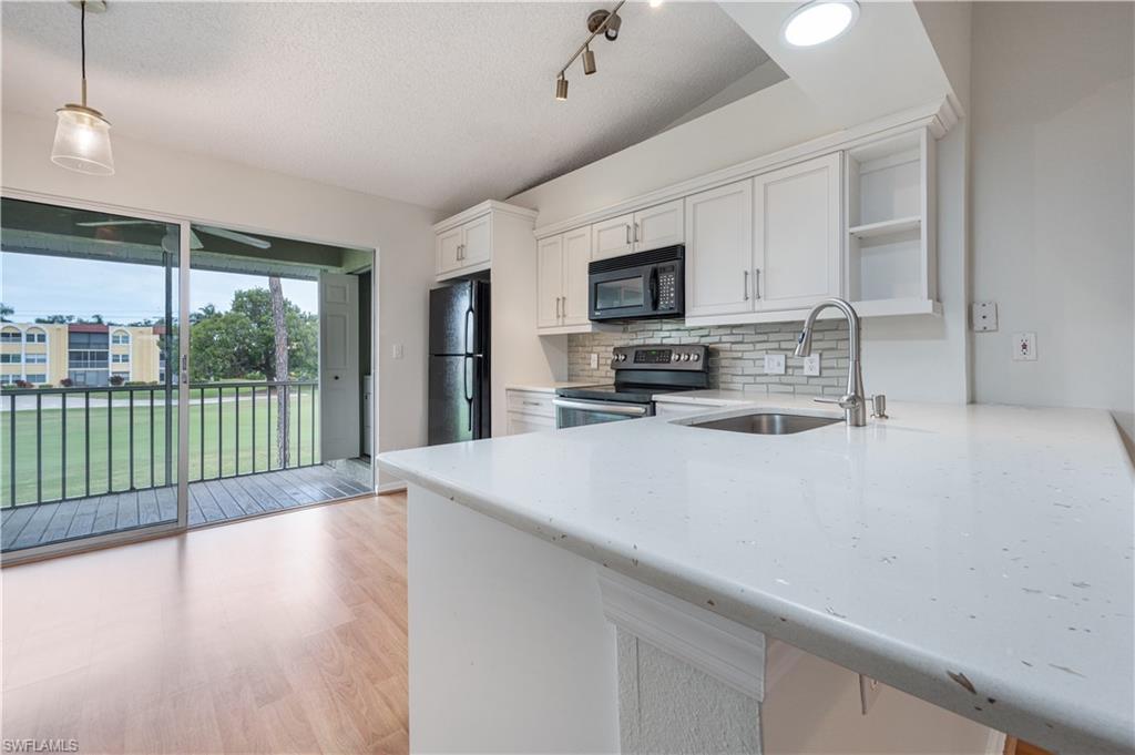 259 Quail Forest BLVD Unit: 208