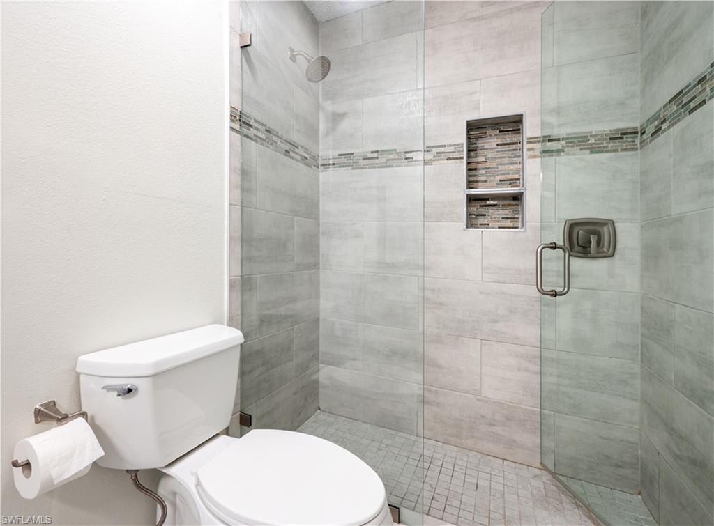 259 Quail Forest BLVD Unit: 208