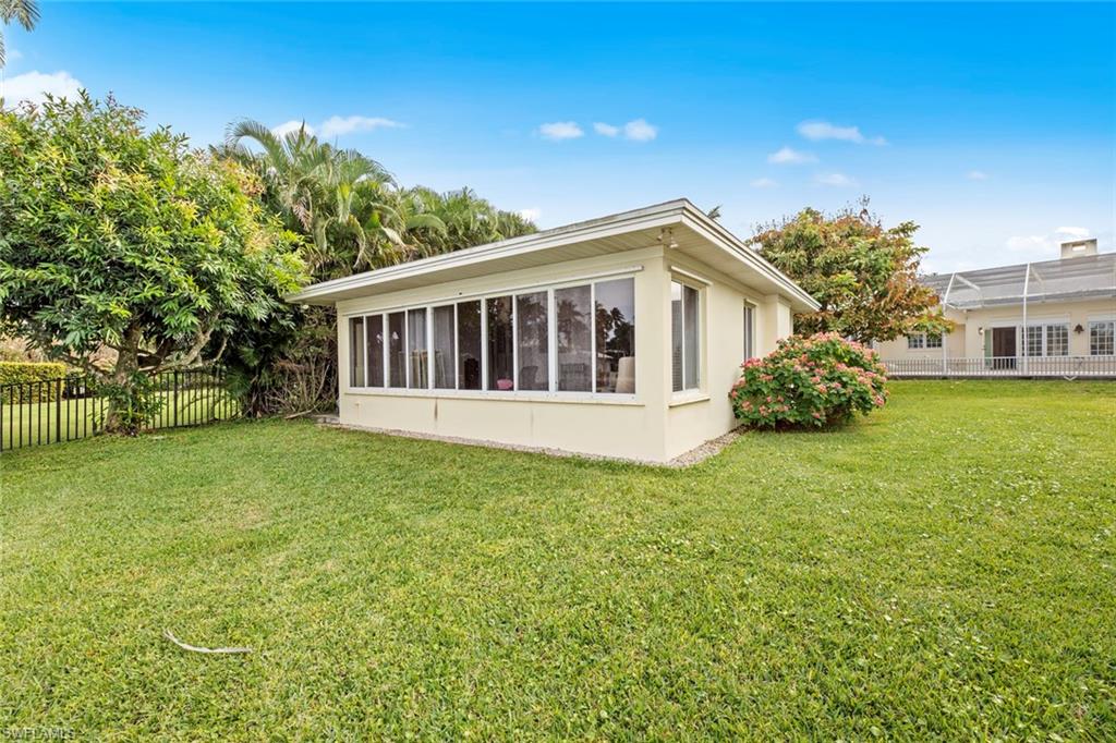 411 Palm CIR E