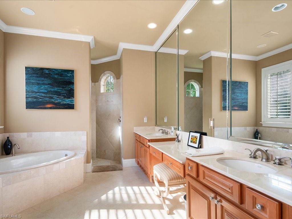 3852 Mahogany Bend DR