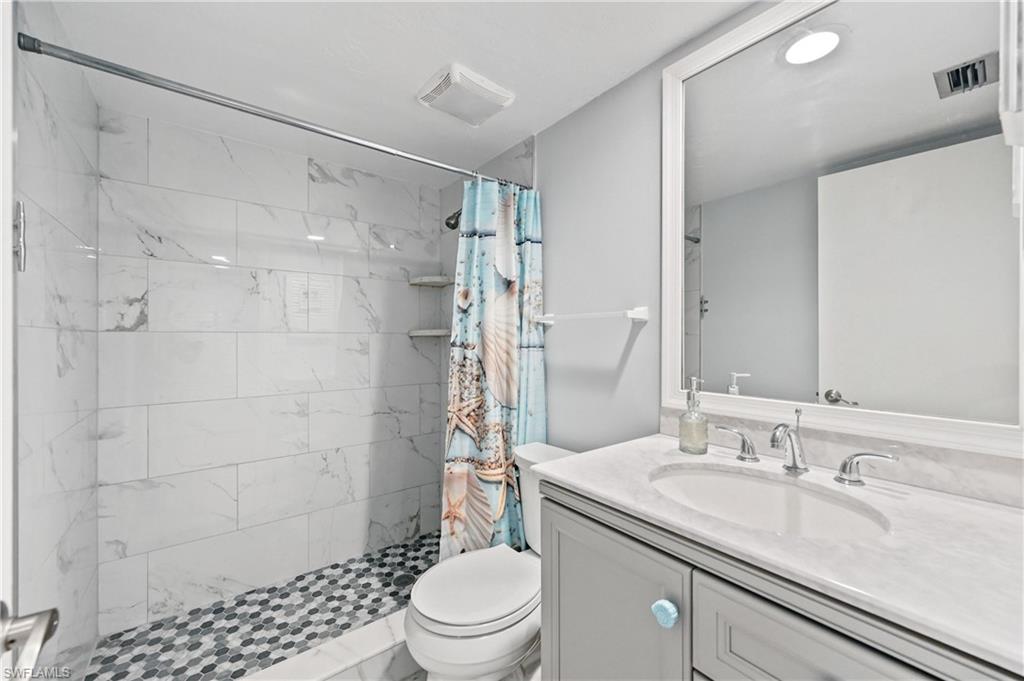 1765 Courtyard WAY Unit: C-106