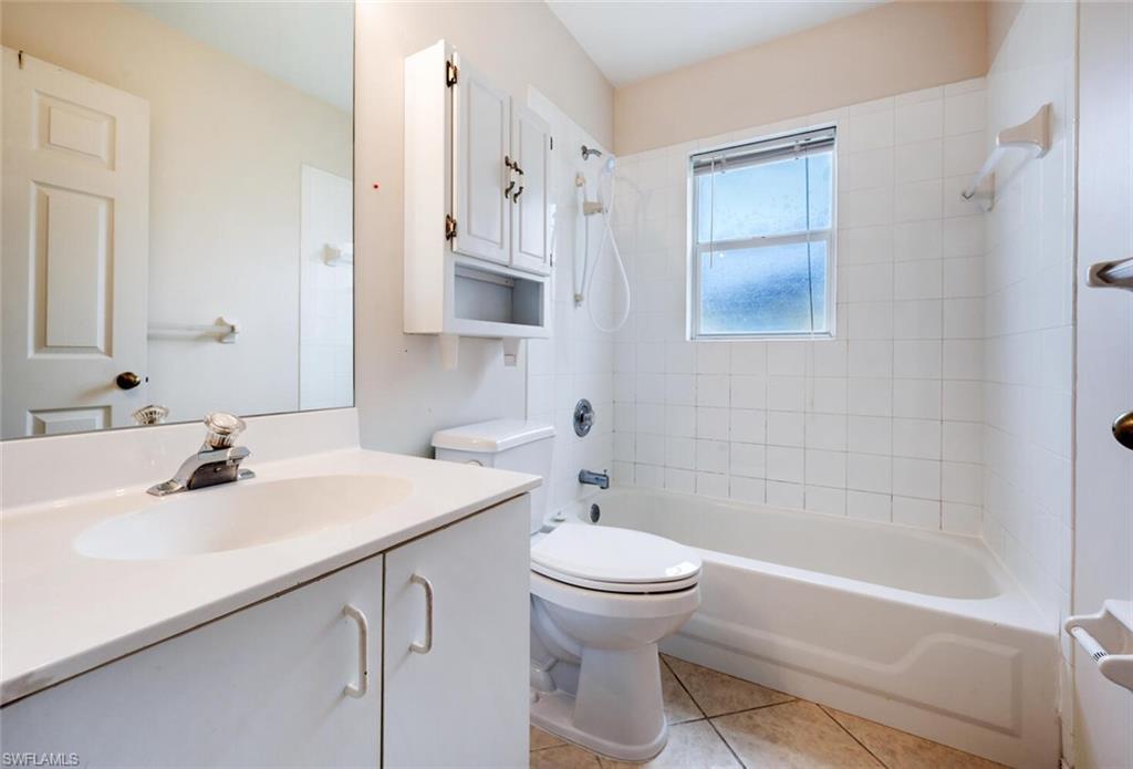15114 Palm Isle DR