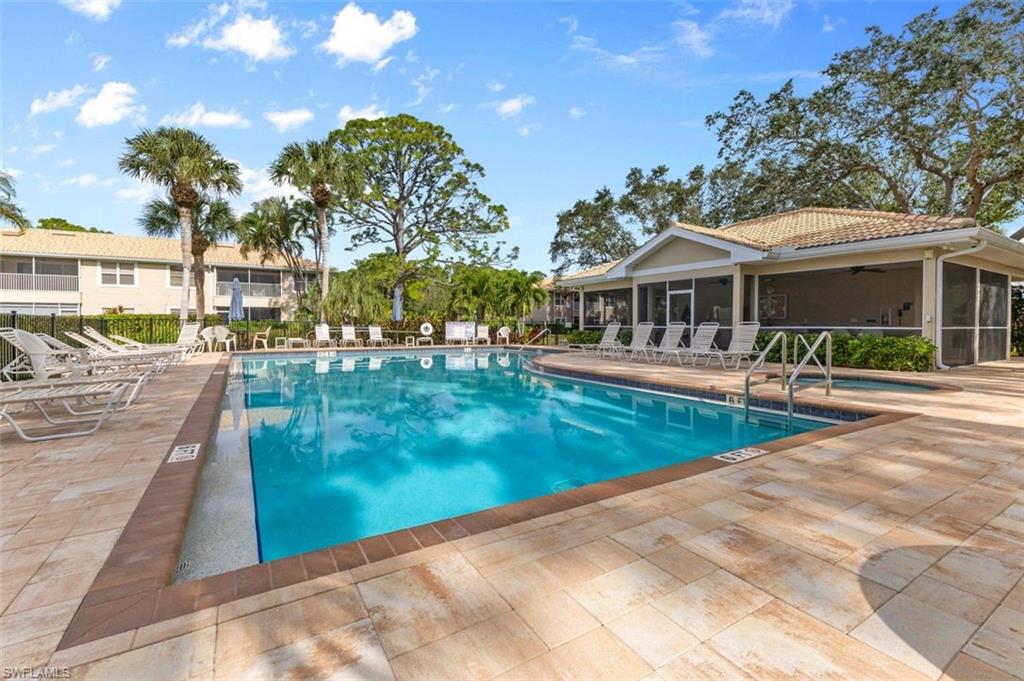 356 Emerald Bay CIR Unit: P7