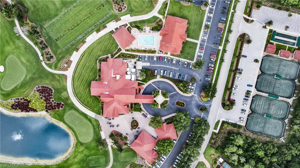 433 Country Hollow CT Unit: C105