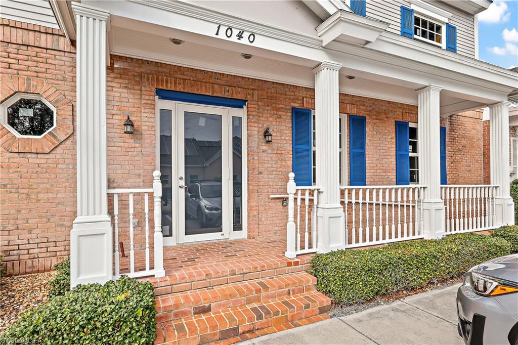 1040 Goodlette-Frank RD N Unit: A-11