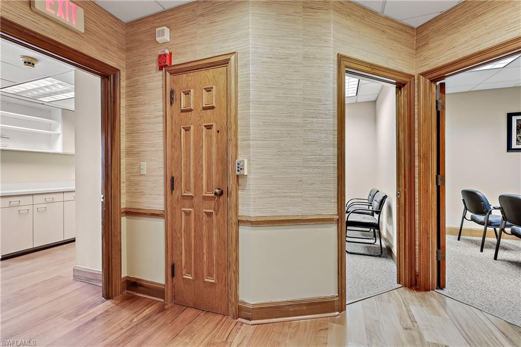 1040 Goodlette-Frank RD N Unit: A-11