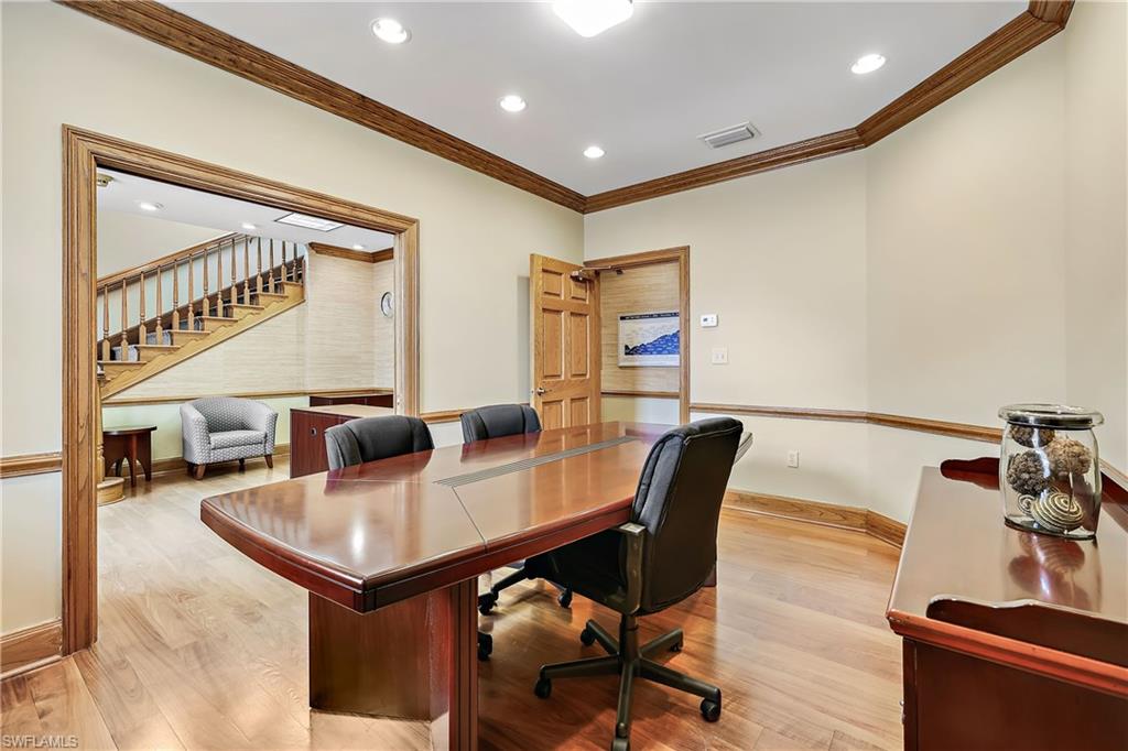 1040 Goodlette-Frank RD N Unit: A-11
