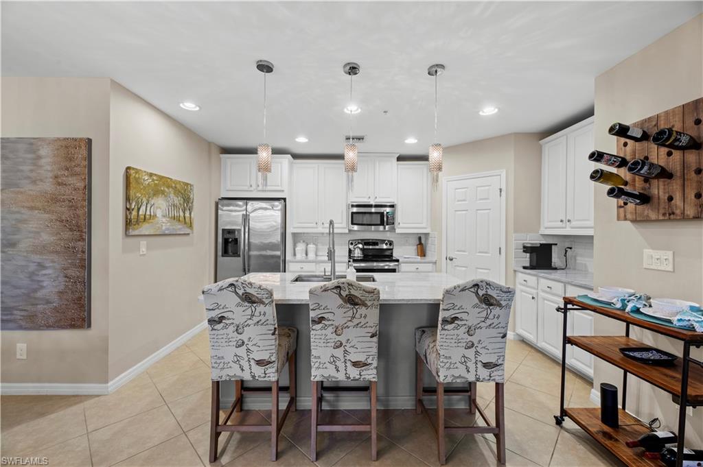 23590 Alamanda DR Unit: 103