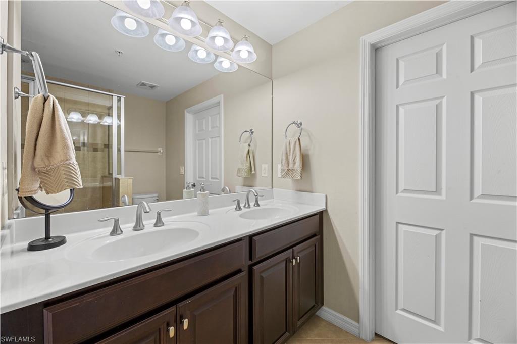 23590 Alamanda DR Unit: 103