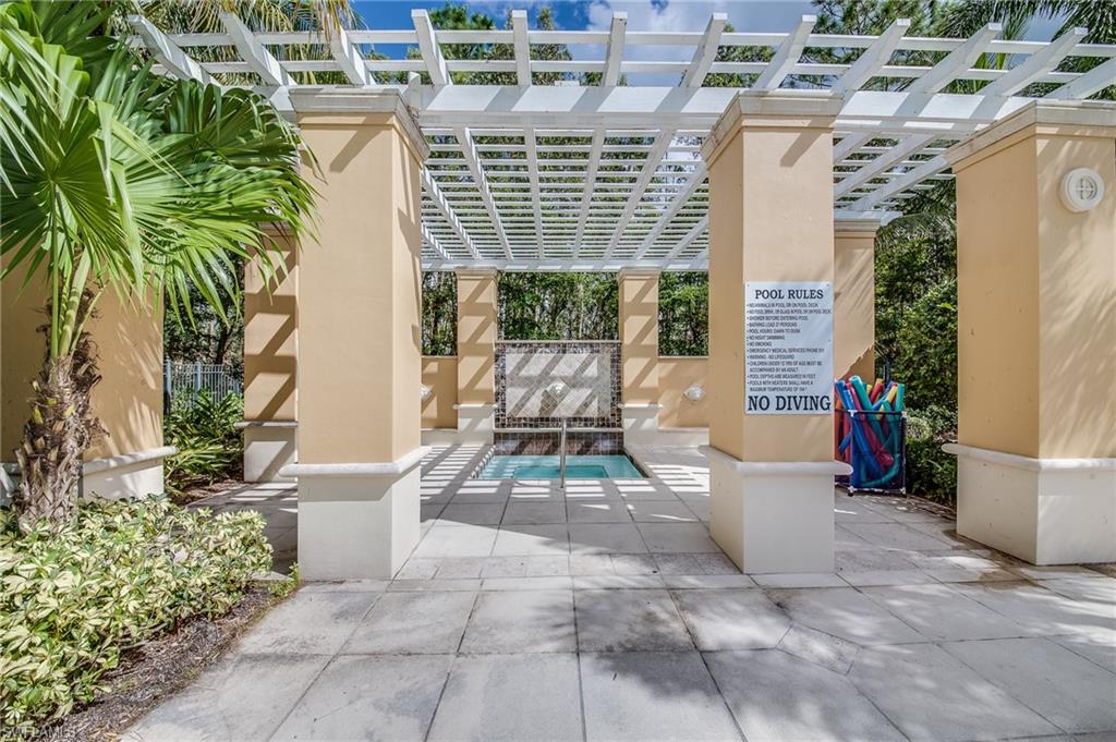 23590 Alamanda DR Unit: 103