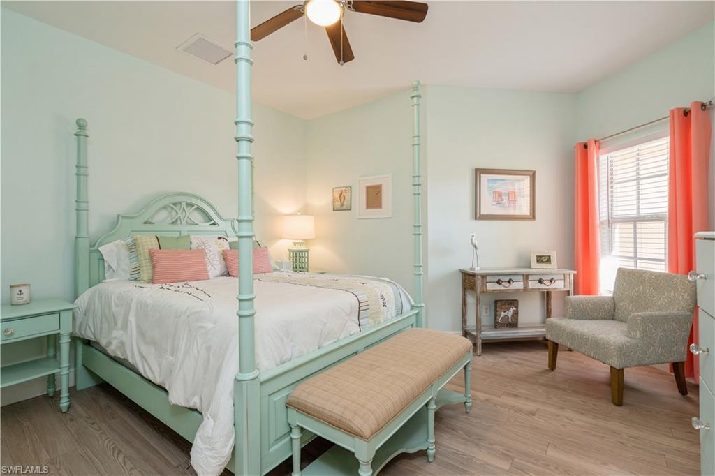 5560 Berkshire DR Unit: 201