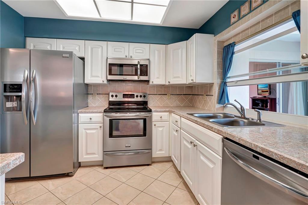 4220 Lakewood BLVD Unit: G-4