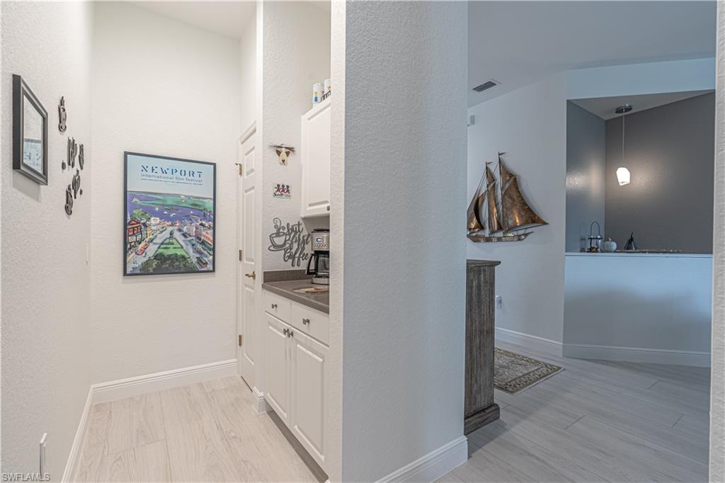 17494 Old Harmony DR Unit: 202