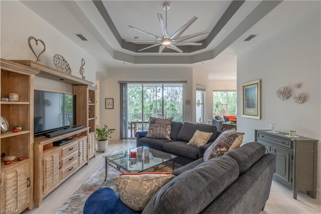 17494 Old Harmony DR Unit: 202