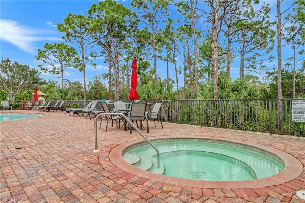 17494 Old Harmony DR Unit: 202