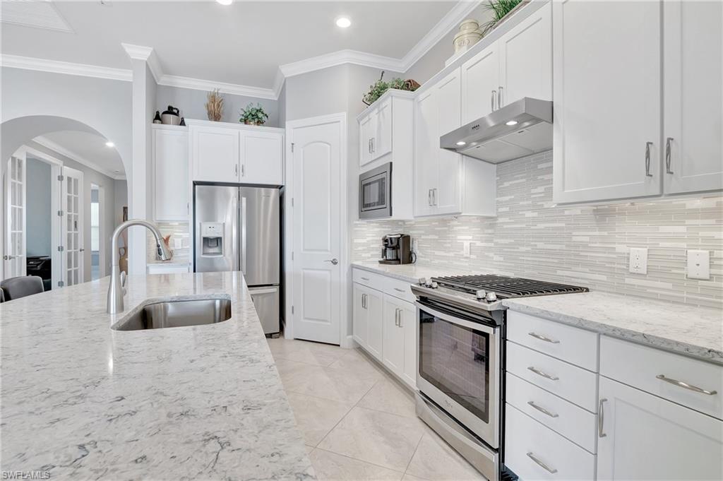 7615 Winding Cypress DR