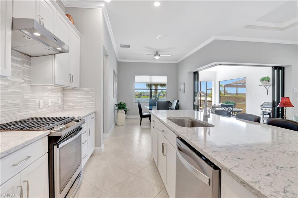 7615 Winding Cypress DR