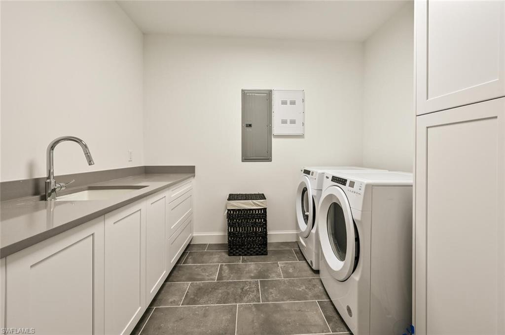 1115 Central AVE Unit: 243