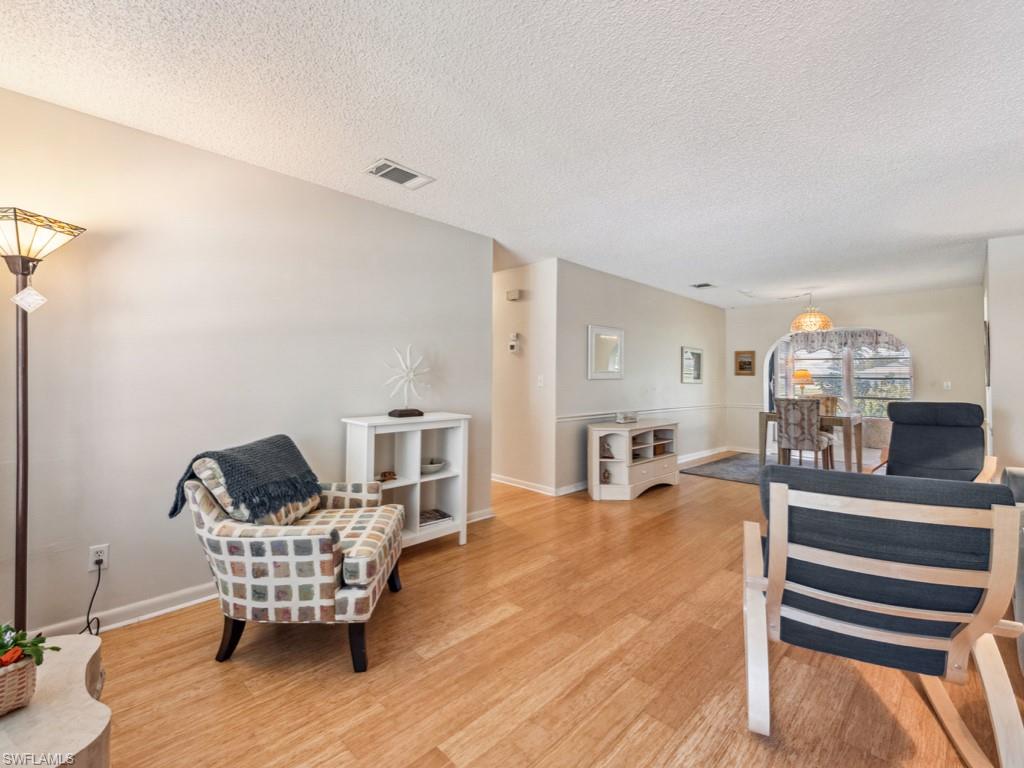 1034 Forest Lakes DR Unit: 10-C