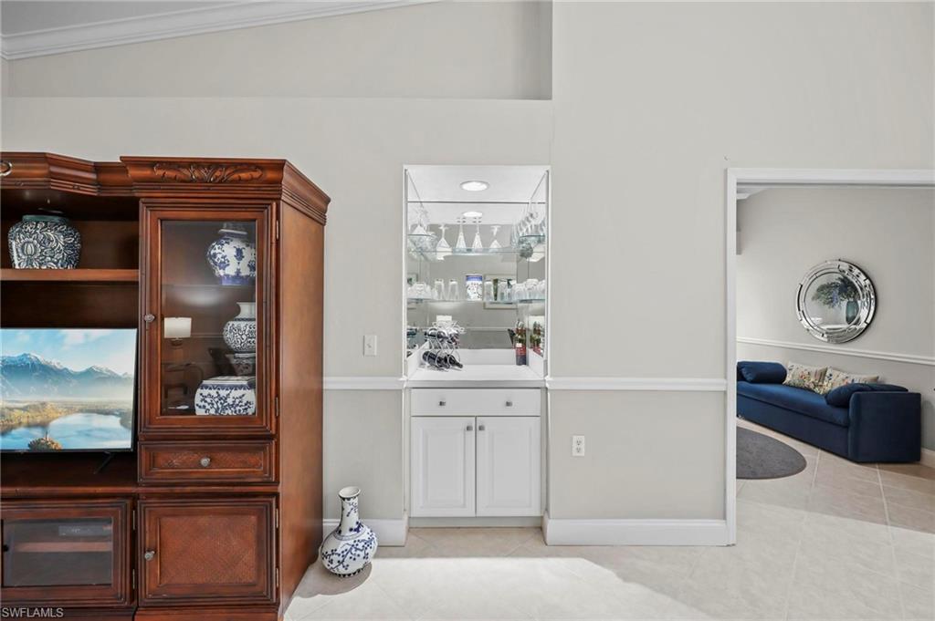 3715 Buttonwood WAY Unit: 1725