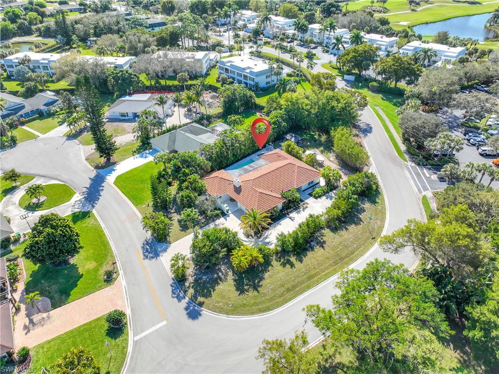 300 Country Club DR