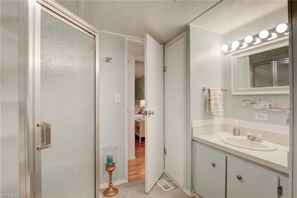 104 Willow LN Unit: 30