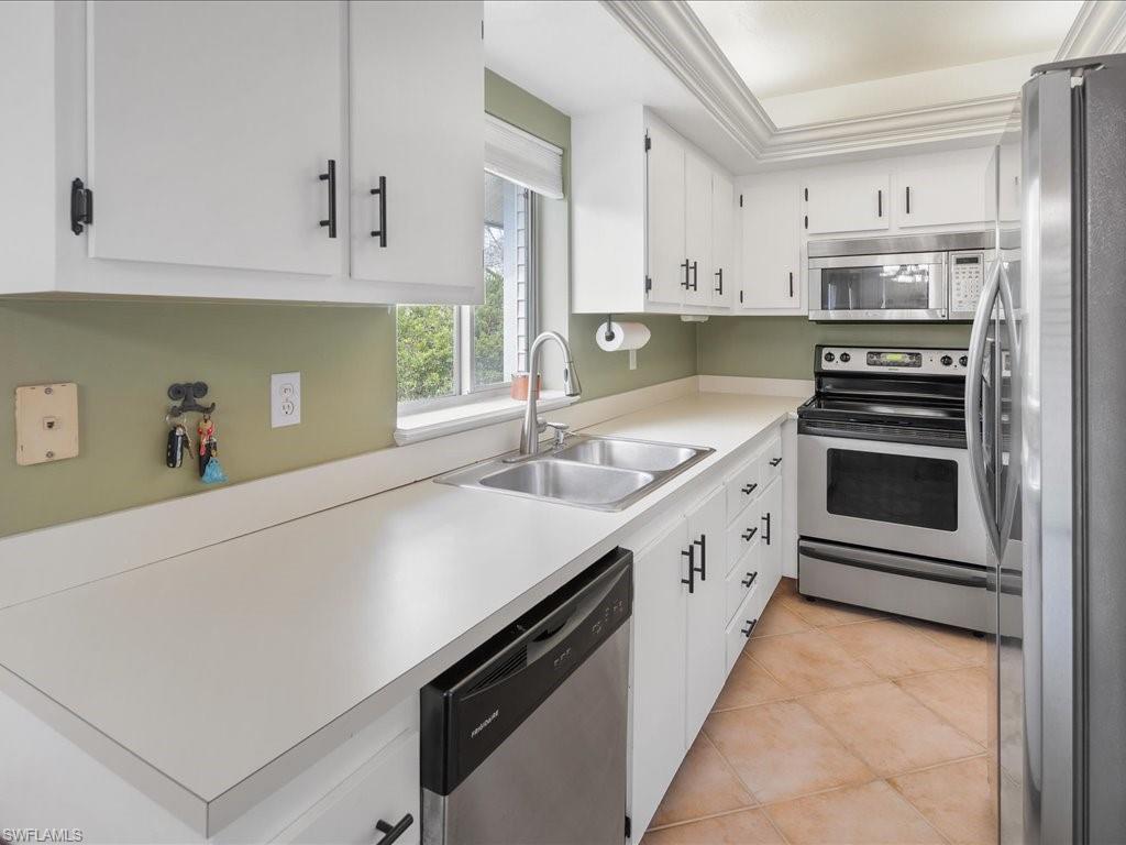 1251 7th AVE N Unit: 310