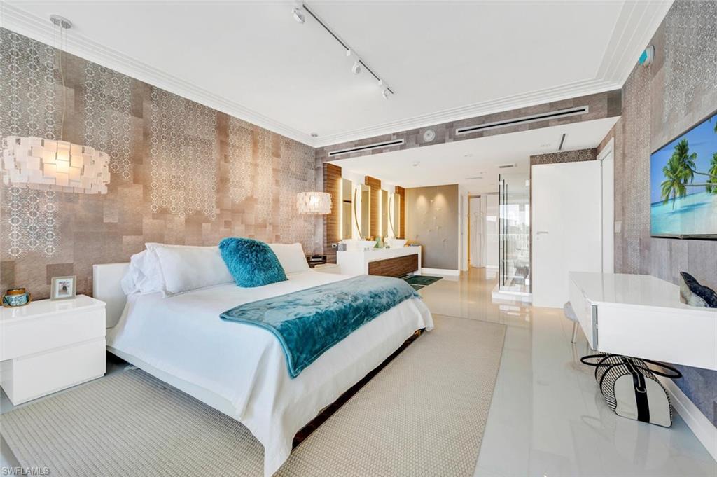 9790 Gulf Shore DR # 104