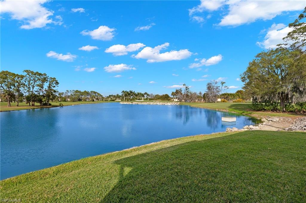 422 Country Hollow CT # E106