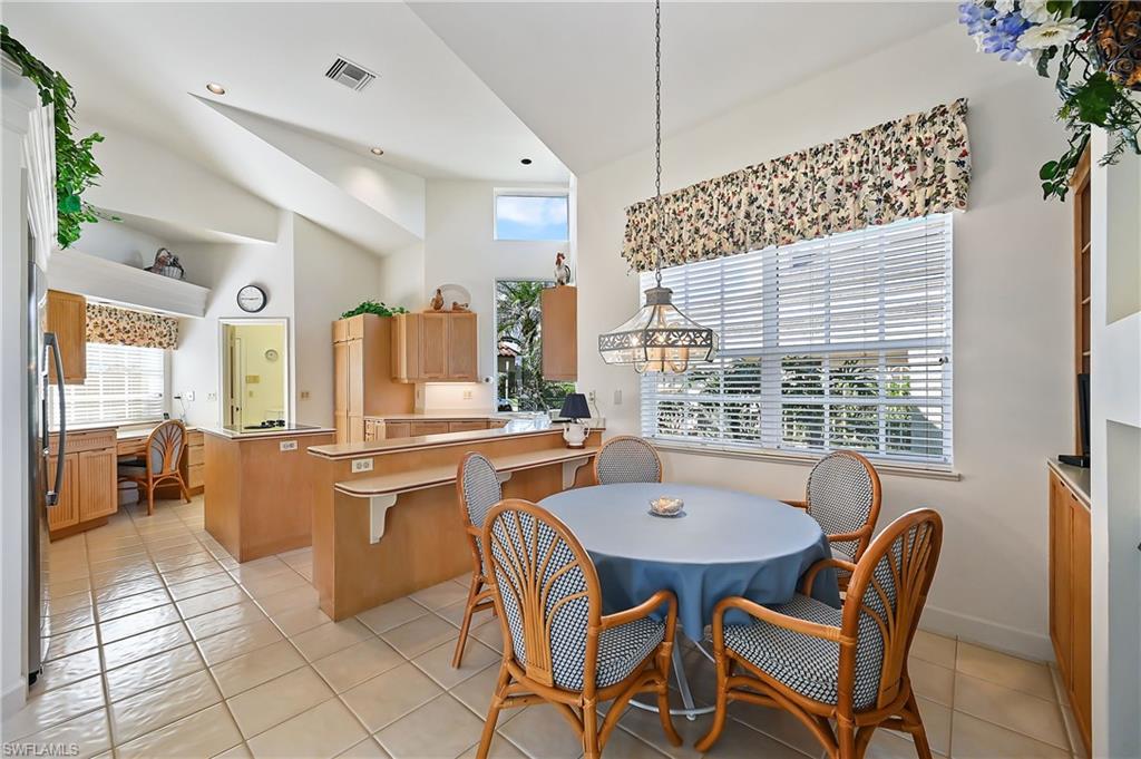 11554 Longshore WAY W