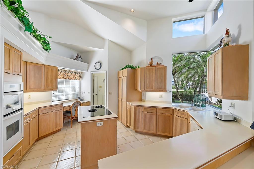 11554 Longshore WAY W