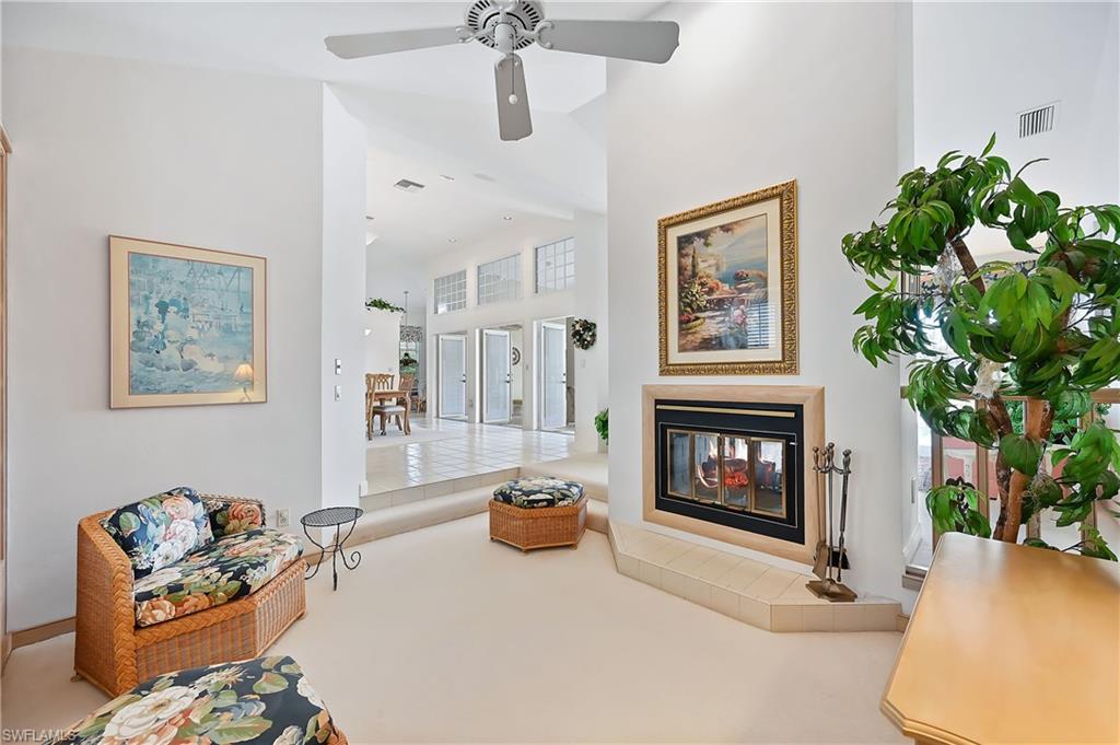 11554 Longshore WAY W