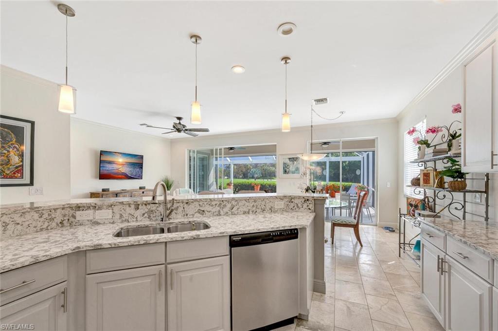 5628 Lago Villaggio WAY