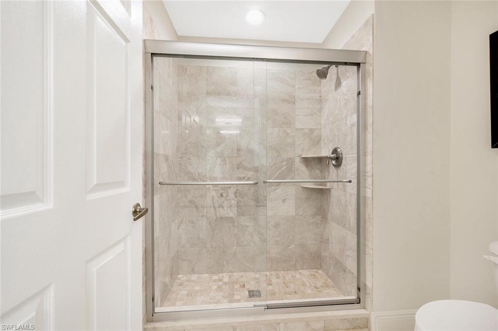 5628 Lago Villaggio WAY