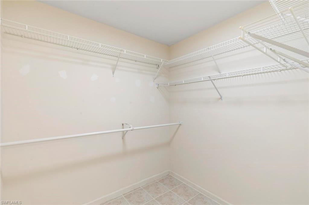 675 Saratoga CIR # 203 Unit: J-203