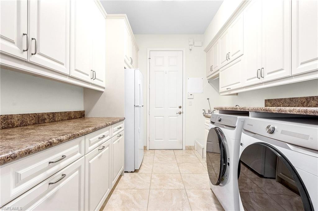 2951 Cinnamon Bay CIR