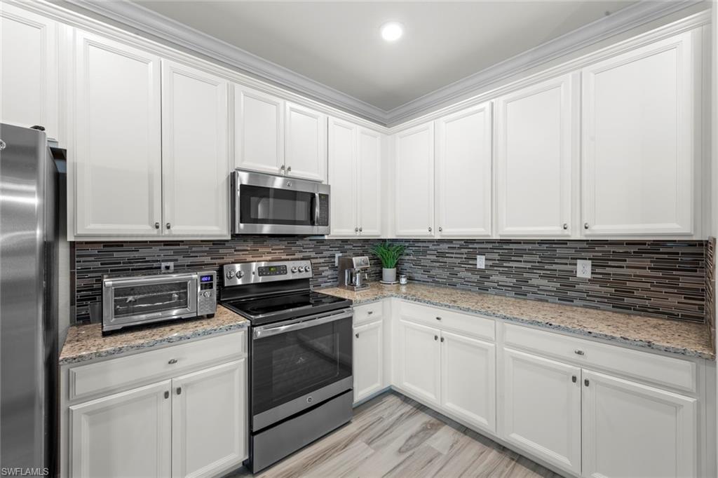 16535 Bonita Landing CIR