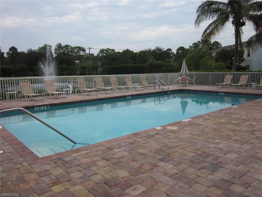 3225 Cypress Glen WAY # 114